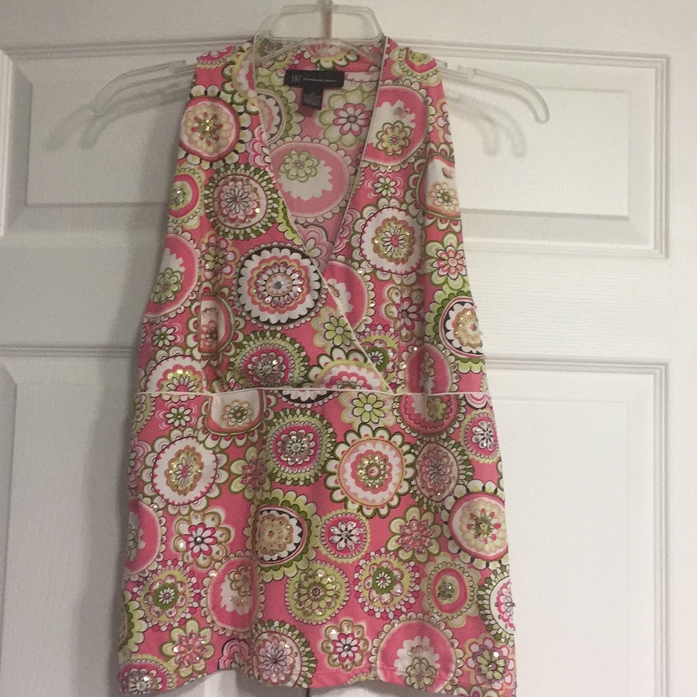 I.N.C. Sleeveless top